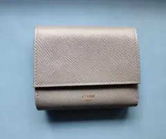 新品未使用 CELINE セリーヌ トリフォールド　折りたたみ財布のサムネイル