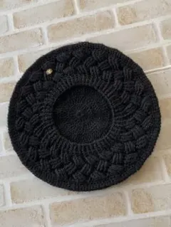 ヘレンカミンスキー　BLACK 編み込み　ニット帽