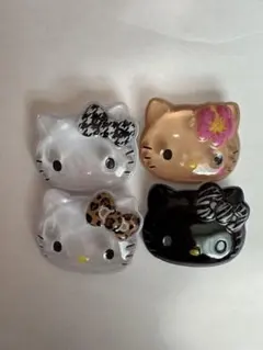 ハローキティぷっくりったいバッジ４種セット