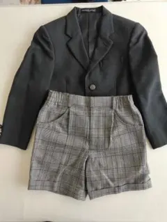 フォーマルスーツ ショートパンツ付き