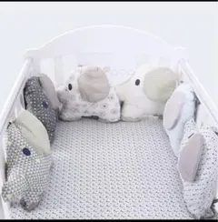 【みーくん様専用】ぞうさん　ベビーベッドガードセット