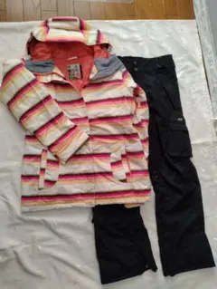 ROXYスキー、スノボウエアー上S.下M