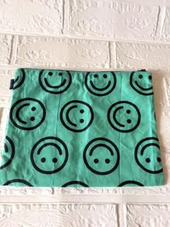 BAGGU☆スマイルポーチ☆マチなしのサムネイル