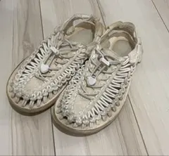 KEEN UNEEK アウトドアサンダル ホワイト