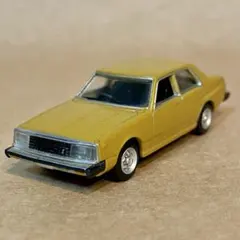 リアルX 日産 スカイライン セダン 2000GT ターボ （C211）1/72のサムネイル