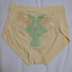 更にまたまたお値下げ！マルコ モンマリエメイベル ショーツS