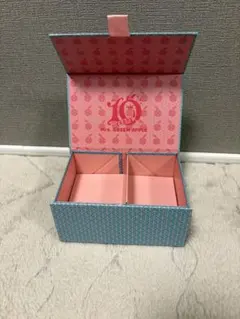 ミセス ワンダーミュージアム クッキー 箱