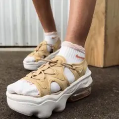 大幅値下げ 新品　タグ付き　NIKE AIR MAX koko 23cm