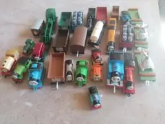トーマスのキャラクターと貨車セット