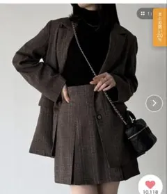 【新品未使用】ジュノア　セットアップ