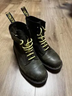 Item thumbnail for item b996b2a1-ad49-41d4-ad2c-cb1a8ae79df8