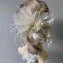 ディップアート髪飾り　2025 成人式　卒業式　結婚式　ベージュ　白　ゴールド