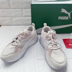 PUMA プーマ ソフィア 厚底 スニーカー 25cm 新品未使用のサムネイル