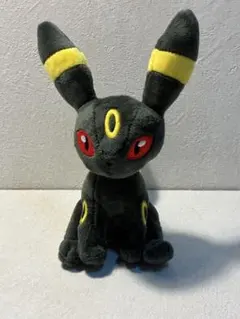 ブラッキー ポケモンドールズ ぬいぐるみキーホルダー - メルカリ