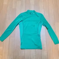 TIGORA 緑色 長袖 アンダーシャツ　上下　セット