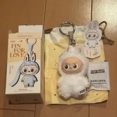 POP MART PIN FOR LOVE イニシャルラブブ　H