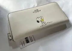【新品未使用】COACH 長財布 スヌーピー／ホワイト
