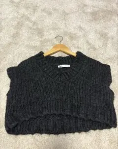 ZARA ダークグレー リブ編み ニットベスト S