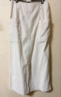 アイボリー コーデュロイ タイトスカート サイドポケット付き