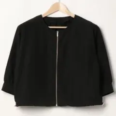 新品タグ付 Emilyan エミリアン ノーカラージャケット ブルゾン ブラックのサムネイル