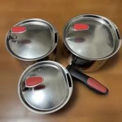 未使用　Tupperware タッパーウェア　コンパクトクックウェア 鍋セット Tupperware タッパーウェア コンパクトクックウェア の通販 by ルヂャ