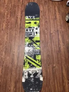 RYZ スノーボード ボードのサムネイル