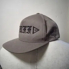 ミューラル/MURAL×Yupoong The Classics キャップ