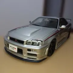 AUTOart スカイライン GTR R34 Z-TUNE 1/18のサムネイル