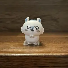 ちいかわ　モモンガ　フィギュア　ガチャガチャ