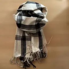 チェック柄マフラー