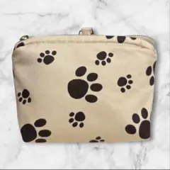 Item thumbnail for item 96b669df-29d7-4231-a00e-90b72e0e4d9e