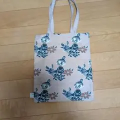 スタジオクリップのバック