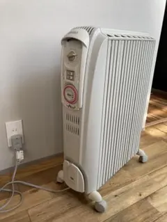 【ジャンク品（かも）】DeLonghi オイルヒーター RO31015EF 本体 ジャンク品（かも）】DeLonghi オイルヒーター RO31015EF 本体 - メルカリ