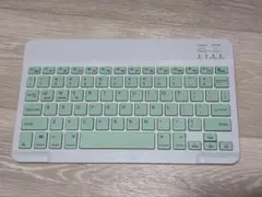 ワイヤレスBluetoothキーボード グリーン