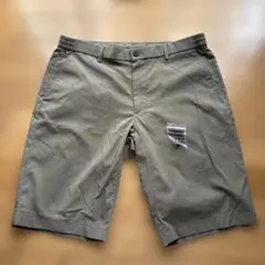 UNIQLO x Theory カーキショートパンツL 美品