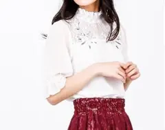 464◇刺繍入りプルオーバー 白 ホワイト axes femme アクシーズ