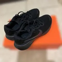 NIKE ナイキ　スニーカー　ブラック　25.5 美品