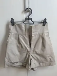 ハイウエスト レザーショートパンツ