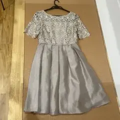 結婚式　およばれ　ドレス