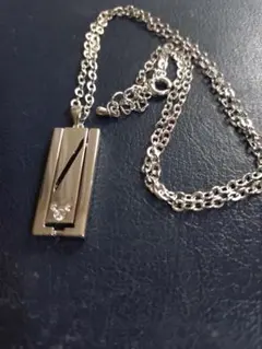 ディズニー　ミッキーデザインネックレス