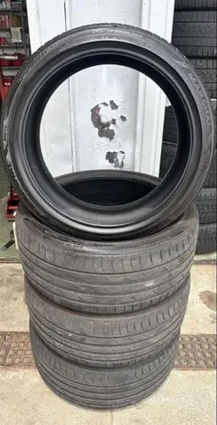 245/35R20バリ溝1本2023年製 MARSHAL MU12送料込み ② - メルカリ