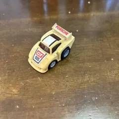Porsche GT 935 ミニカー クリーム色のサムネイル