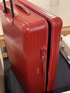 RIMOWA 見た目は綺麗 廃盤 人気型 特大のサムネイル