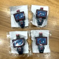 VALORANT ガンバディー グッズ ウィングマン キーホルダー RIOT - メルカリ