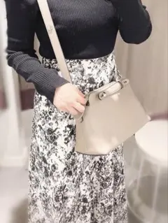 Mila Owen シフォンジョーゼットナロースカート