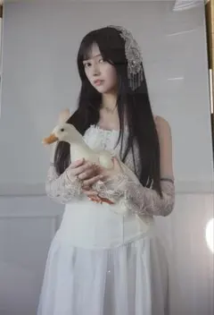 池田瑛紗 直筆サイン入りチェキ ウェディング | Mercari