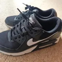 NIKE AIR MAX ナイキ エアマックス　ブラック／ホワイト 24cm