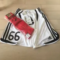 【新品・日本製】３点セット　ユニフォーム　サッカーパンツ、靴下、シューズケース