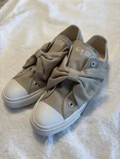 converseベージュ リボン スニーカー