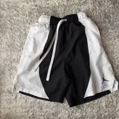 ジョーダン ロゴ付き ショートパンツ M